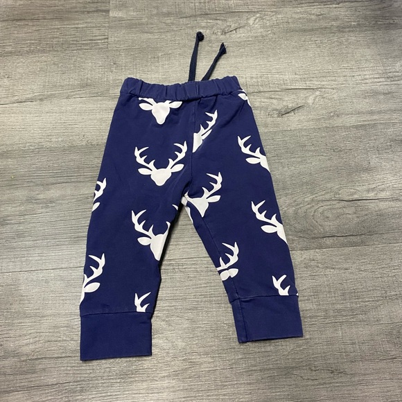 NAVY KNIT DEER PRINT JOGGERS WITH ELASTIC WAISTBAND 12M - Picture 2 of 3